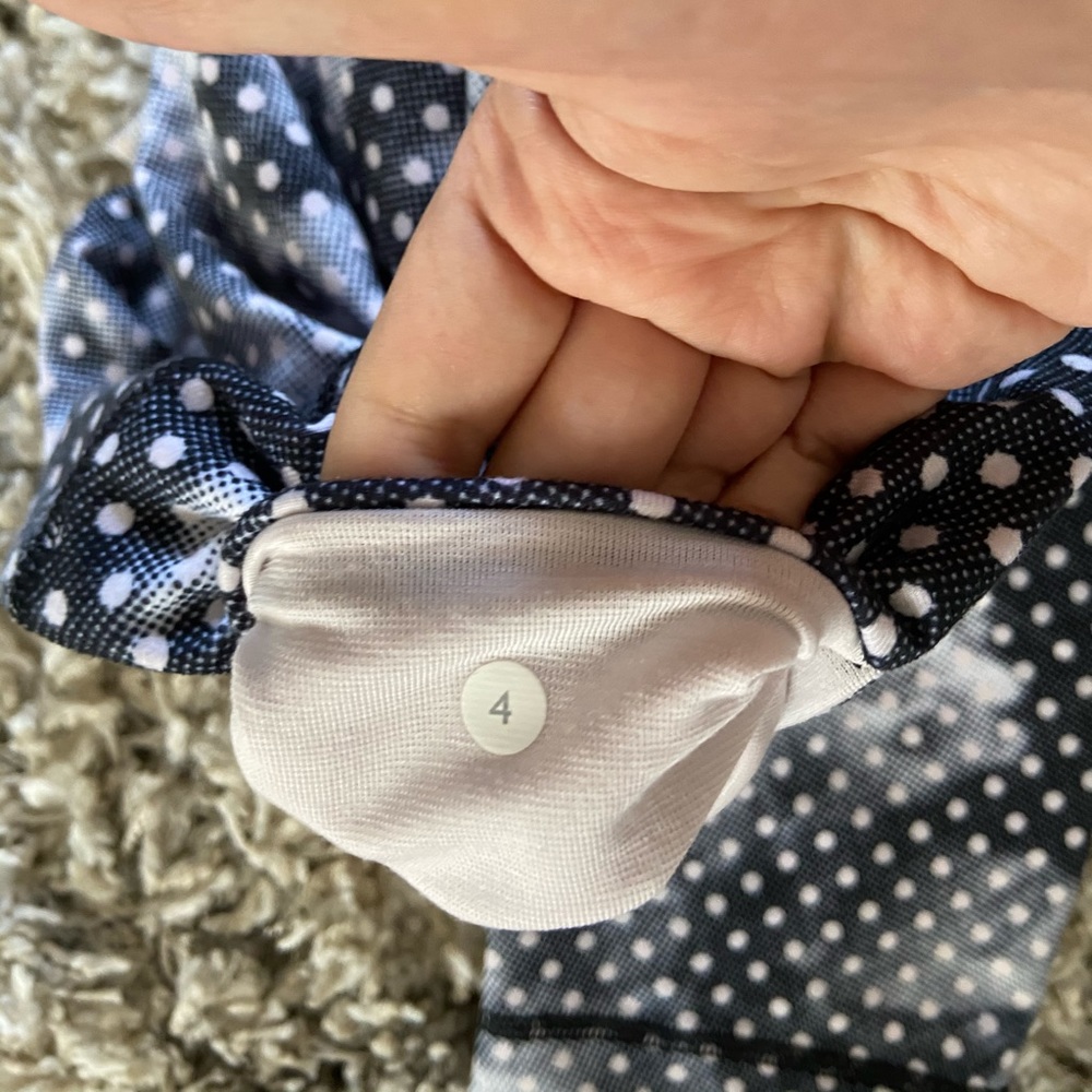 LULULEMON Wunder Under Crop Dottie Dream - Picture 7 of 7